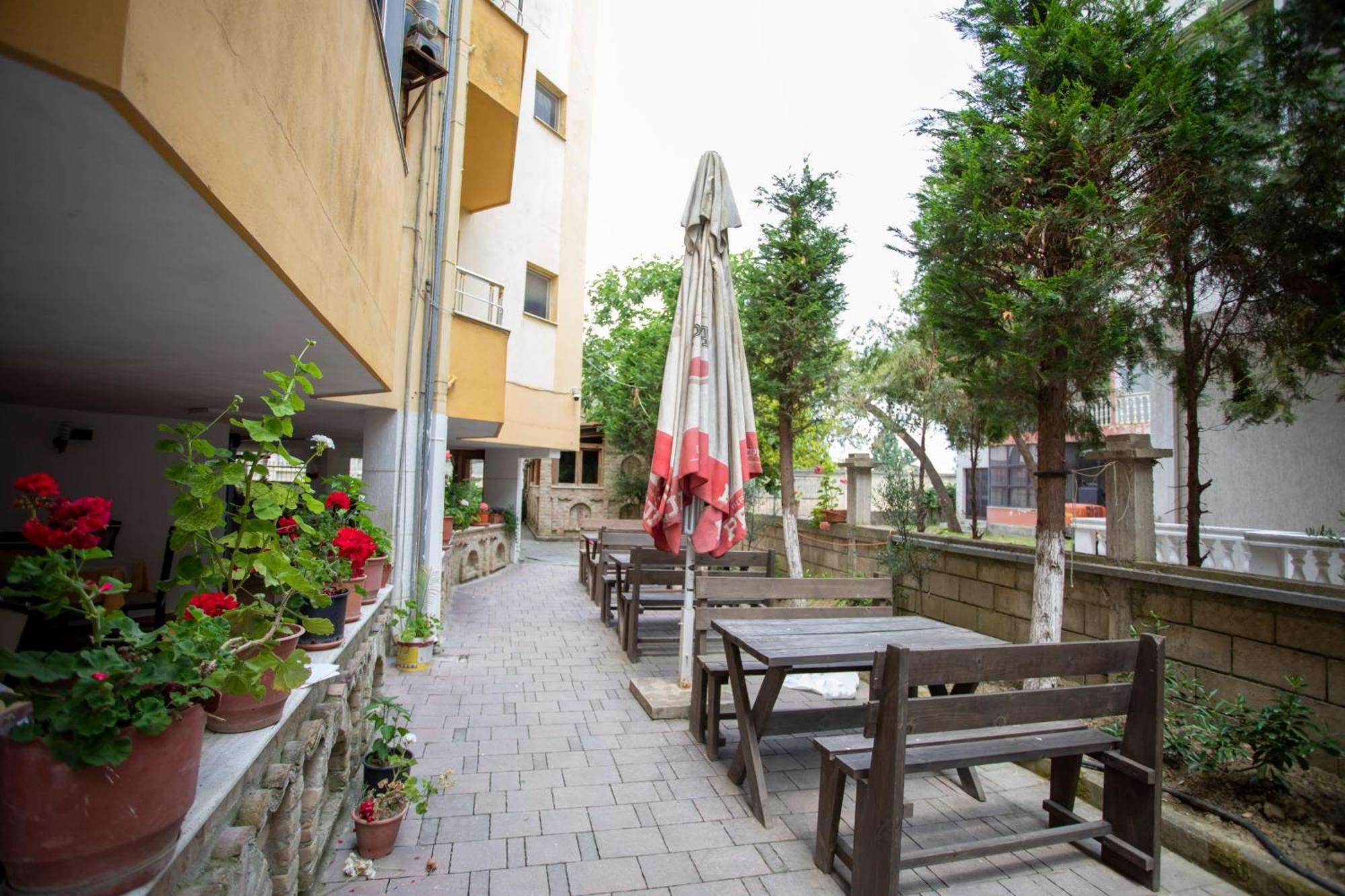 Hotel Sunrise Golem  Zewnętrze zdjęcie