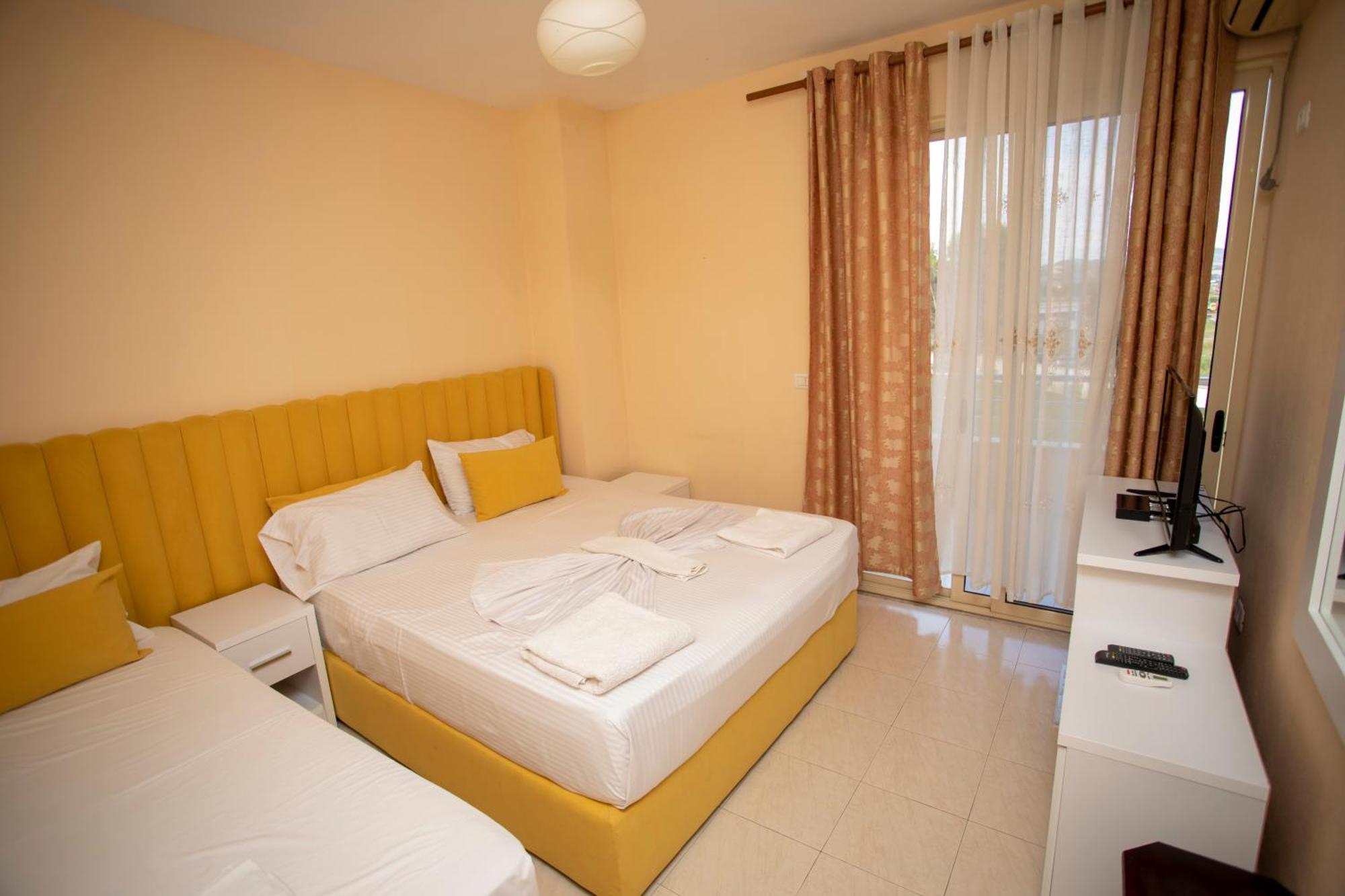 Hotel Sunrise Golem  Zewnętrze zdjęcie